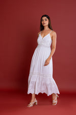 Load image into Gallery viewer, Off-White Sleeveless Lace Maxi