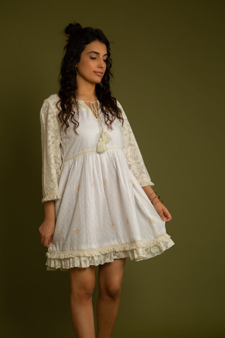 The Palma White Embroidery Dress