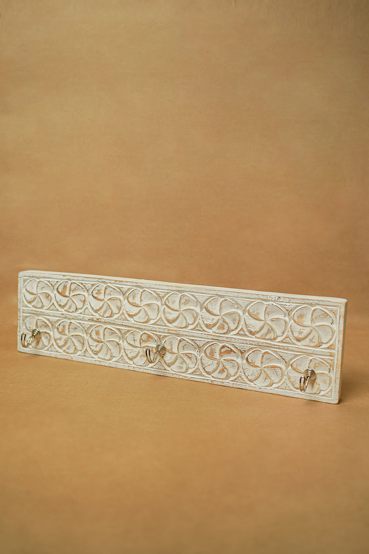 Buy Wooden Key Holder (Rack) | Off White Wood Key Rack – labelreyya