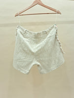 Load image into Gallery viewer, High waist Shorts With Pockets
