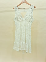 Load image into Gallery viewer, Back Open White Dress
