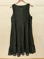 Load image into Gallery viewer, Black Round Neck Long Dress
