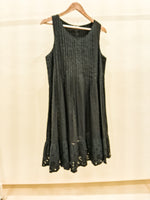 Load image into Gallery viewer, Black Round Neck Long Dress
