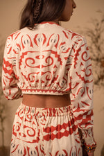 Load image into Gallery viewer, Beige And Rust Tribal Top
