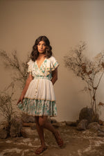 Load image into Gallery viewer, Boho Cross Dress - labelreyya
