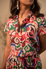 Load image into Gallery viewer, Mosaic Printed Button-Down Shirt
