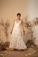 Load image into Gallery viewer, Off white Strappy Maxi
