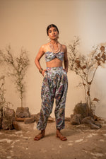 Load image into Gallery viewer, Boho Paisely Printed Resort Pants
