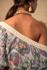 Load image into Gallery viewer, Boho Paisely Printed Resort Jacket