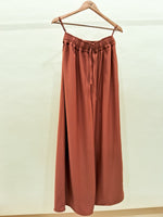 Load image into Gallery viewer, Elastic Solid Pants
